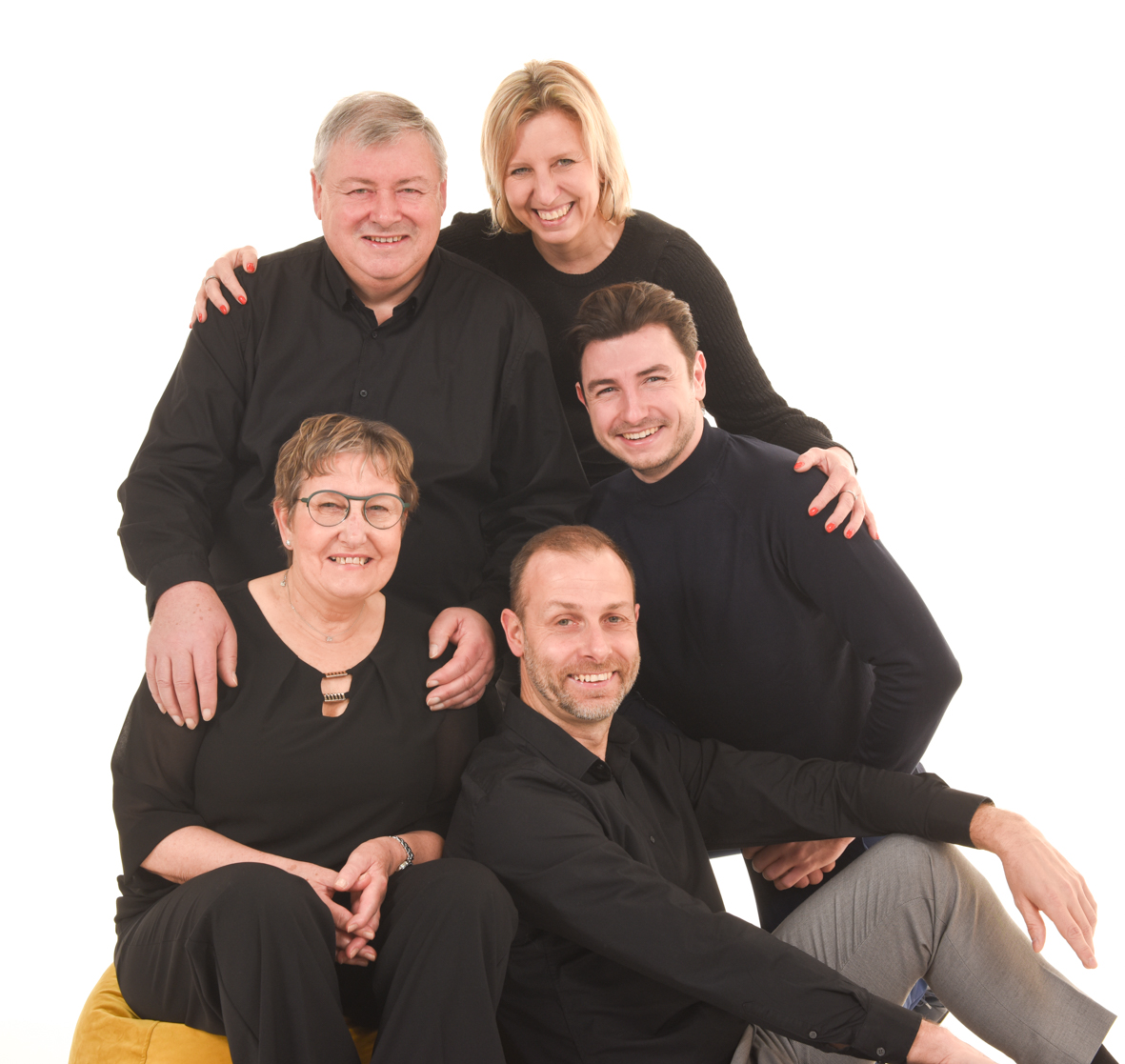 Groepsfoto in de studio bij Fotostudio Smitz in Eeklo