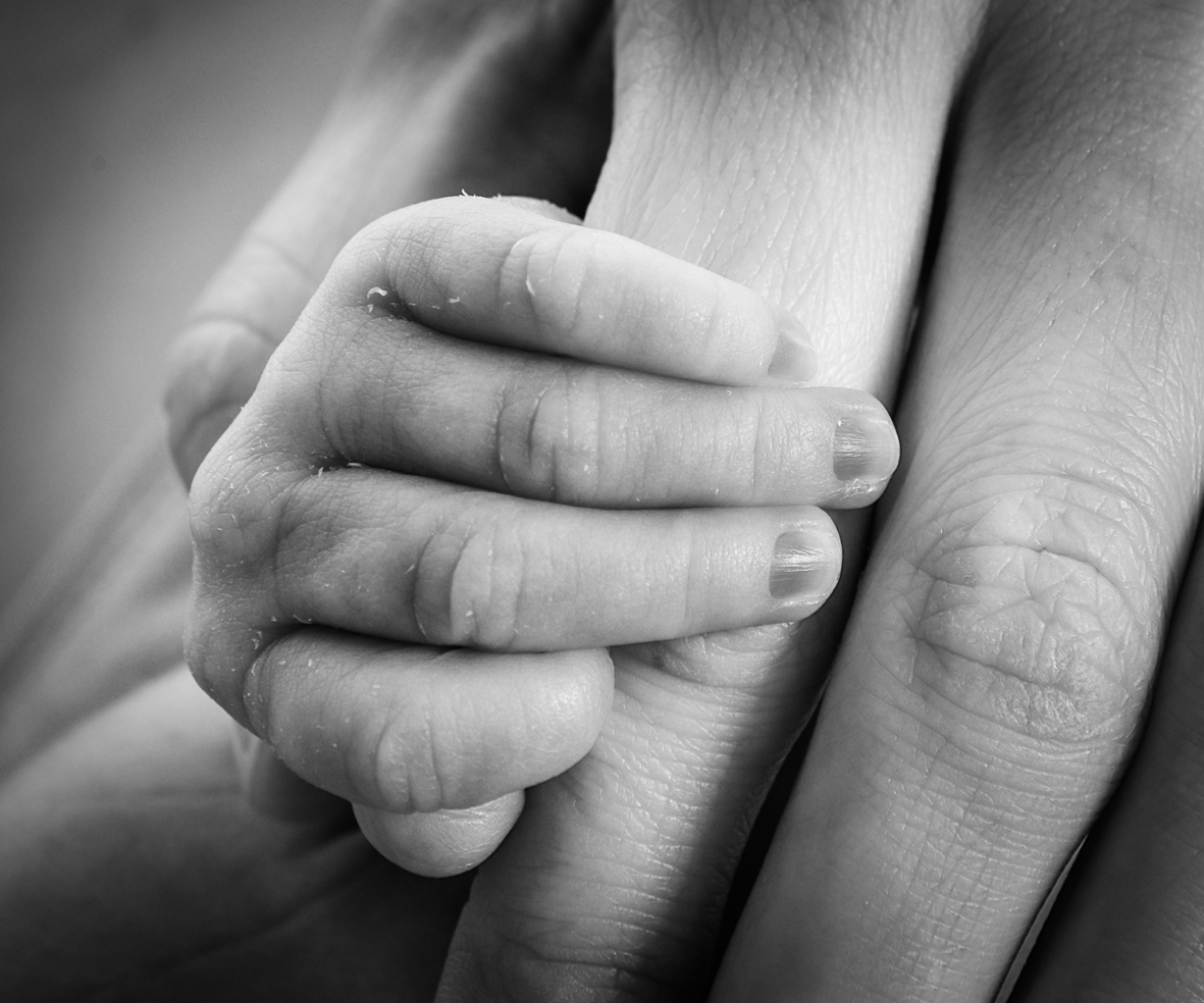 Newborn- en zwangerschapsfotografie in de studio bij Fotostudio Smitz in Eeklo