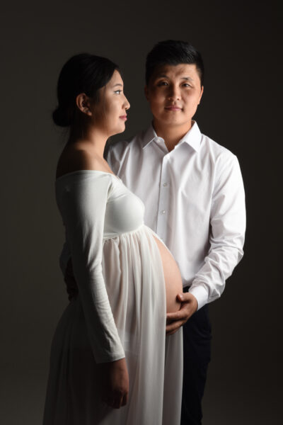 Newborn- en zwangerschapsfotografie in de studio bij Fotostudio Smitz in Eeklo